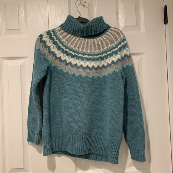 LOFT Sweaters - Loft turtleneck sweater, size medium, tags on